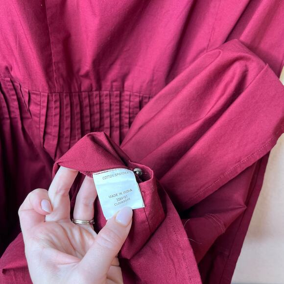 Women's Red Puff Sleeve Dress - Picture 4 of 6